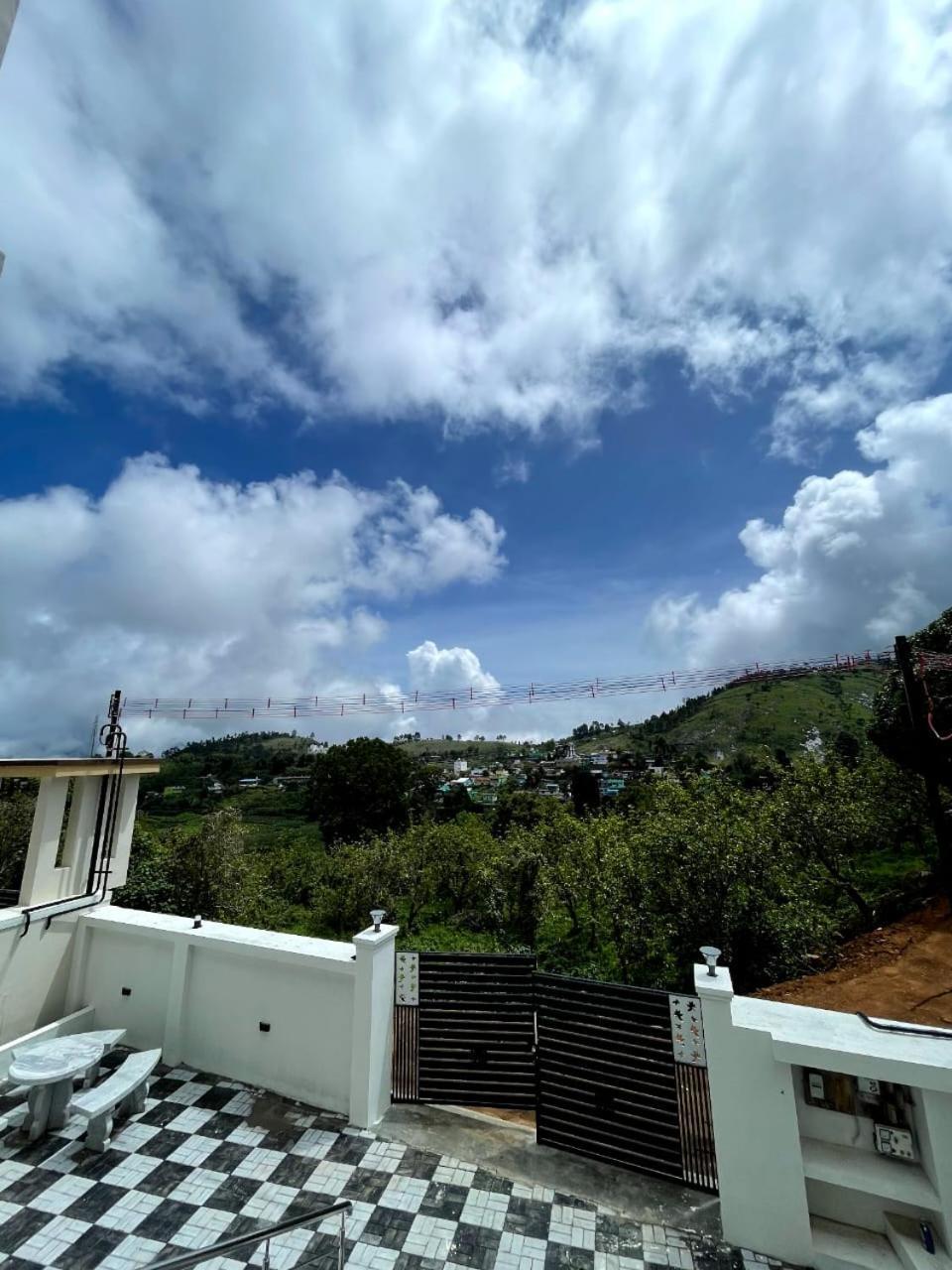 Siestainn Kodaikanal Buitenkant foto